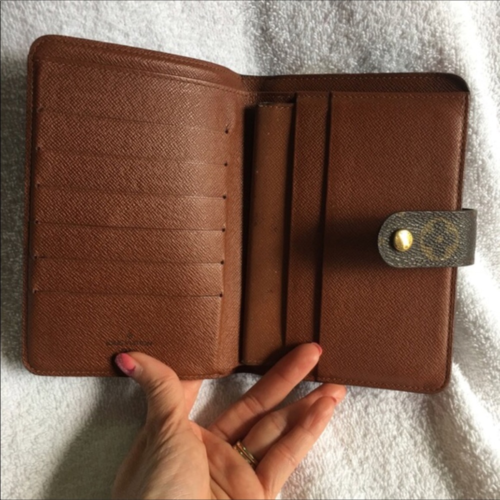 LouisVuitton porte papier zippe - Picture 2 of 8